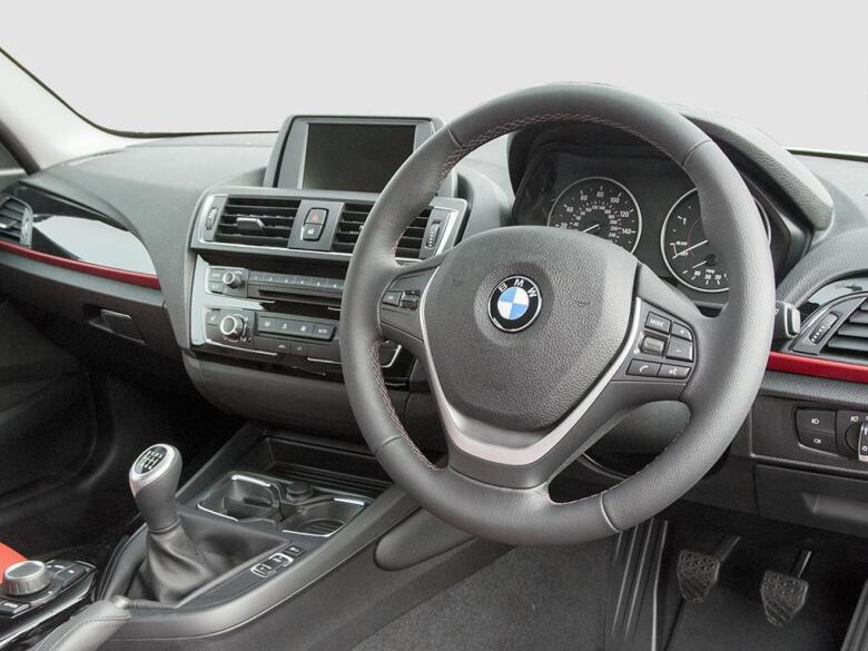 BMW 1 Series 118i [1.5] M Sport Shadow Edition 3dr Petrol Hatchback